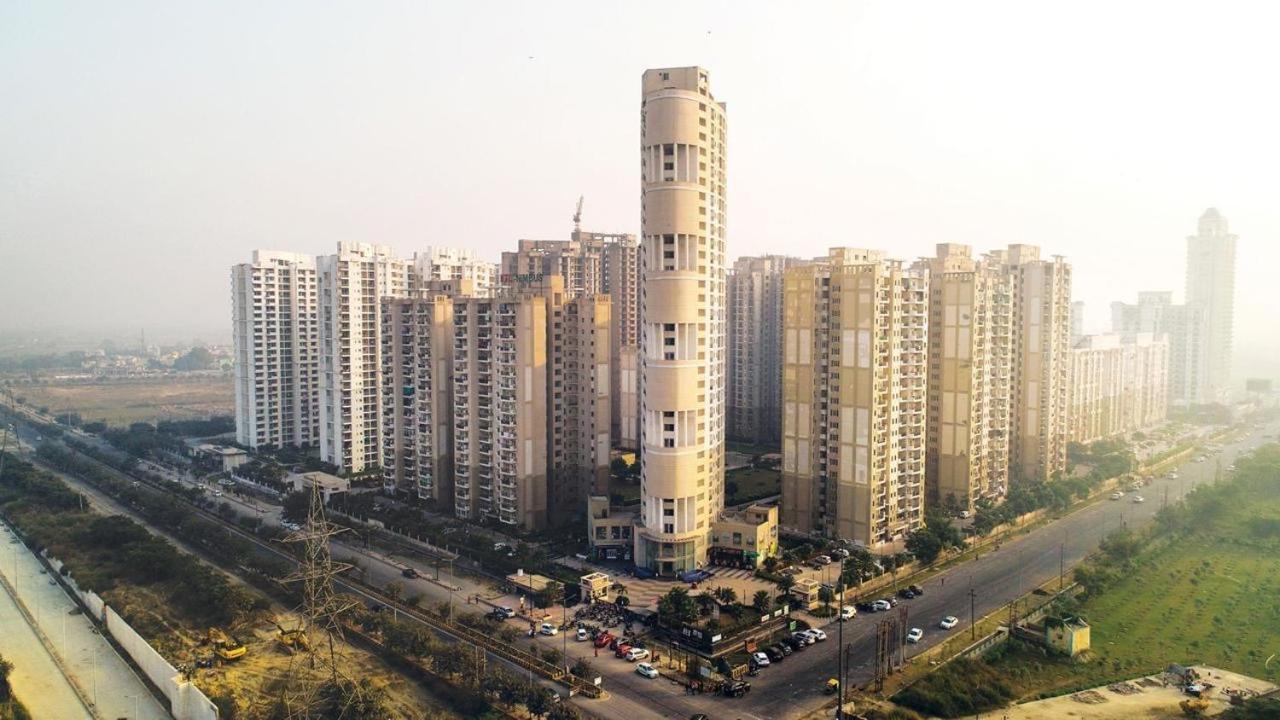 Guti Buti Homes Noida Bagian luar foto