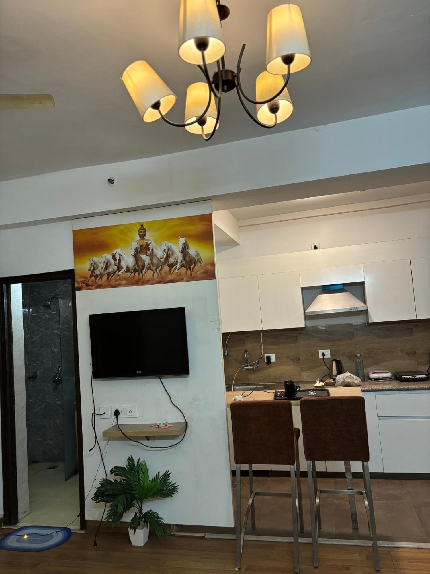 Guti Buti Homes Noida Bagian luar foto