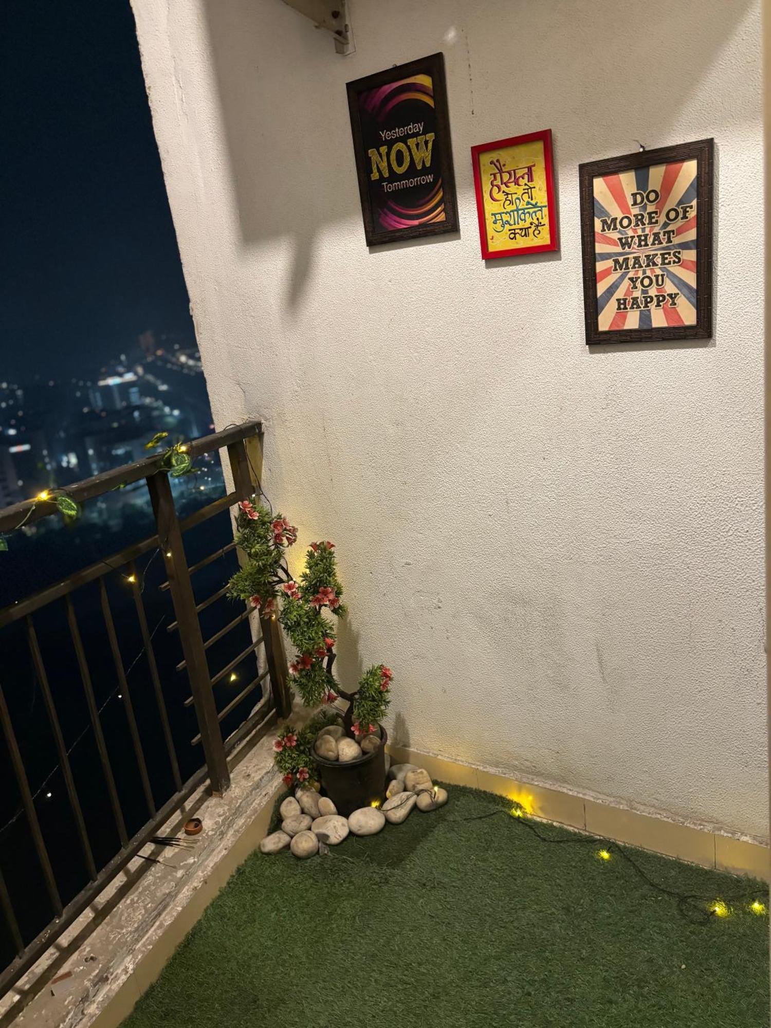 Guti Buti Homes Noida Bagian luar foto
