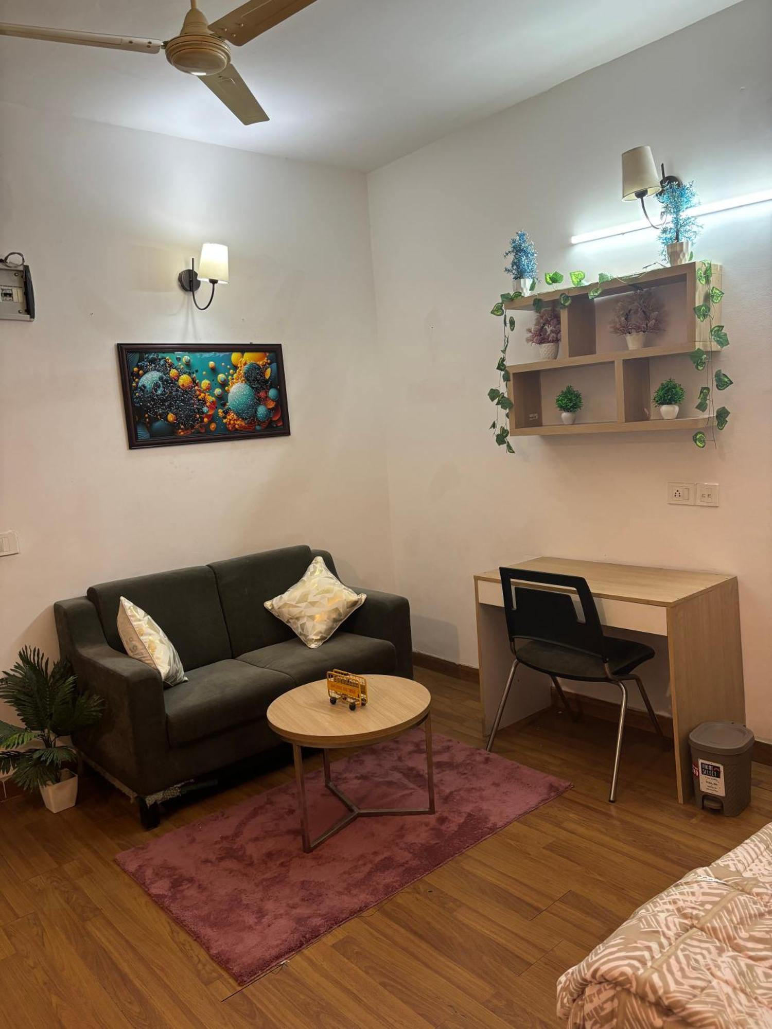 Guti Buti Homes Noida Bagian luar foto